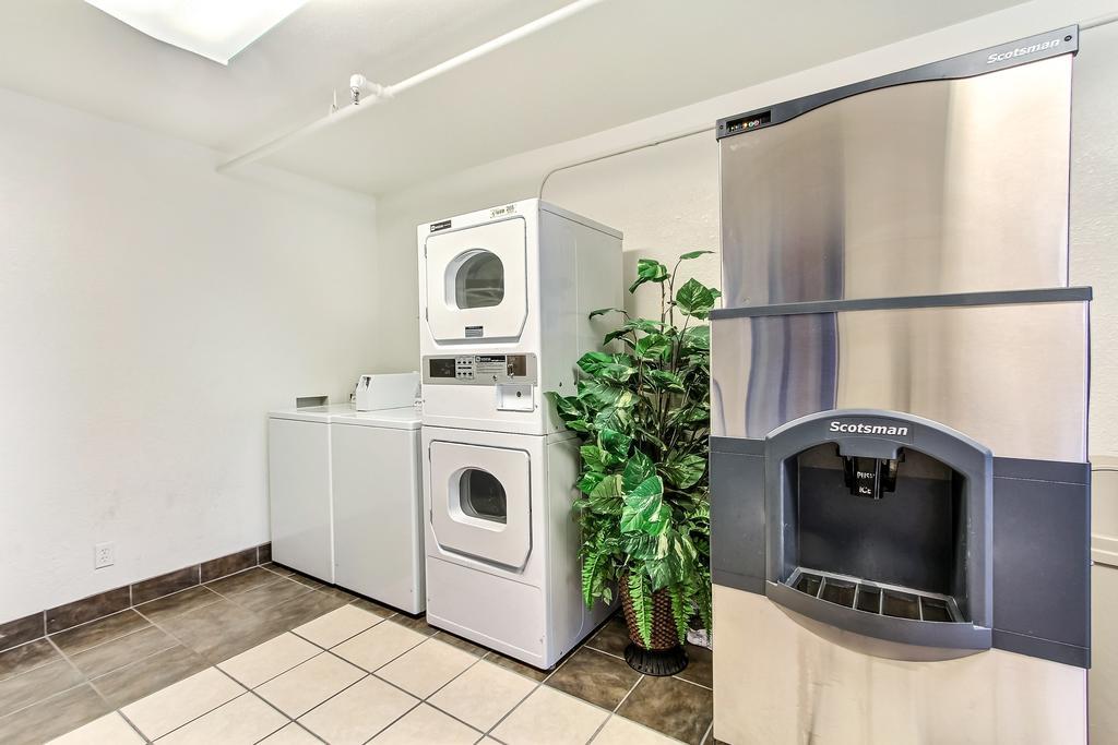 Hotel 6-watsonville, Ca - Monterey Area