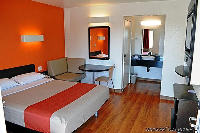6-watsonville, Ca - Monterey Area Hotel Watsonville