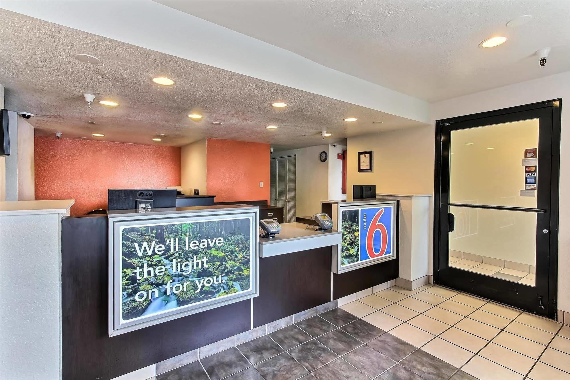 Hotel 6-watsonville, Ca - Monterey Area
