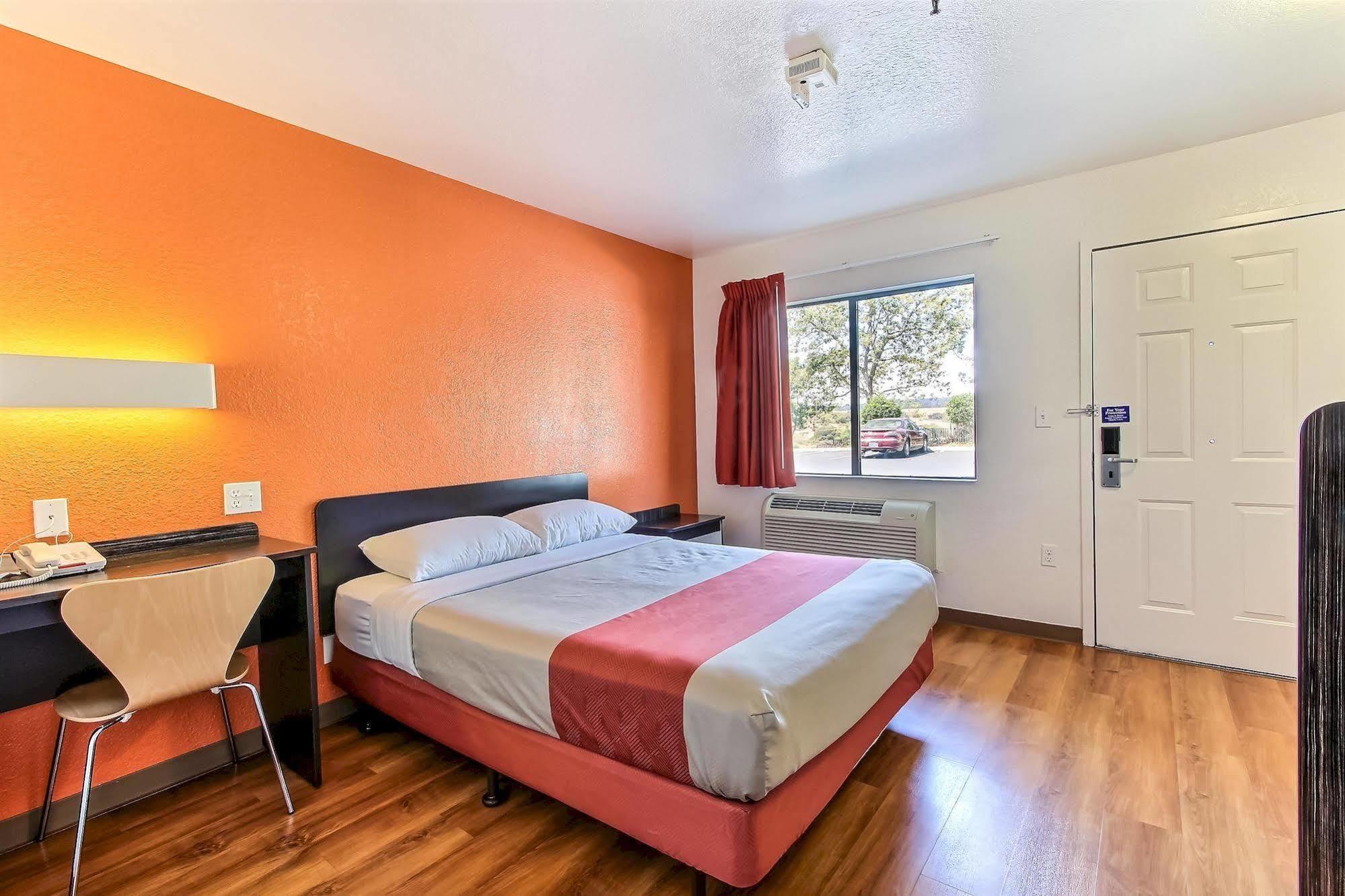 6-watsonville, Ca - Monterey Area