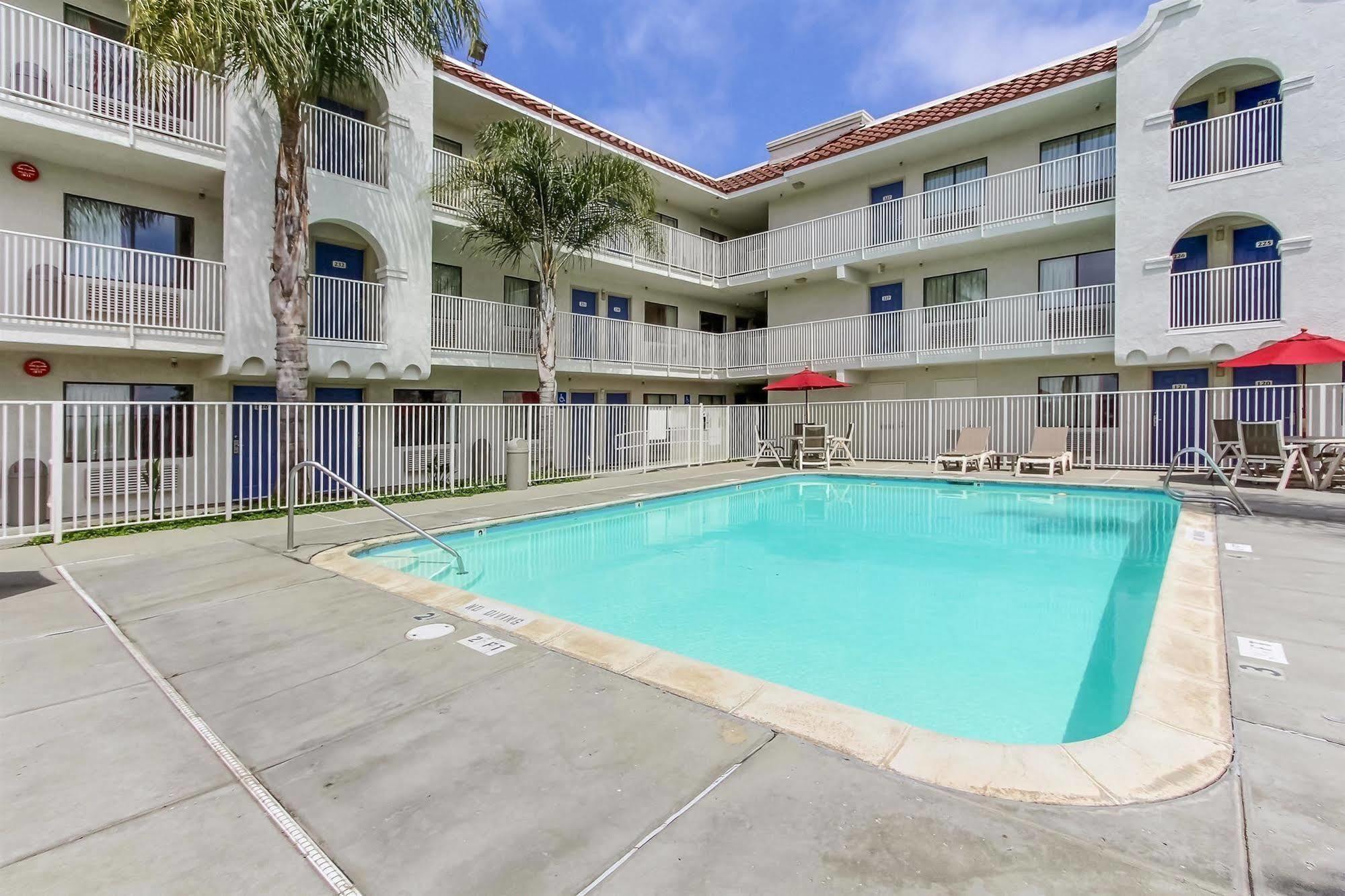 6-watsonville, Ca - Monterey Area Hotel 2*