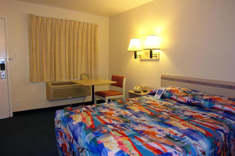 6-watsonville, Ca - Monterey Area Hotel Watsonville